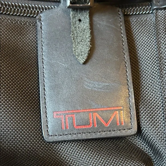 TUMI Alpha briefcase - Picture 12 of 16